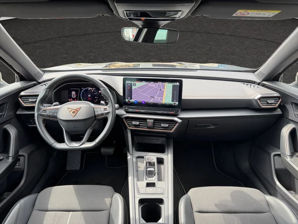 CUPRA Formentor e-Hybrid (PHEV) (2023) — foto 17 van 20