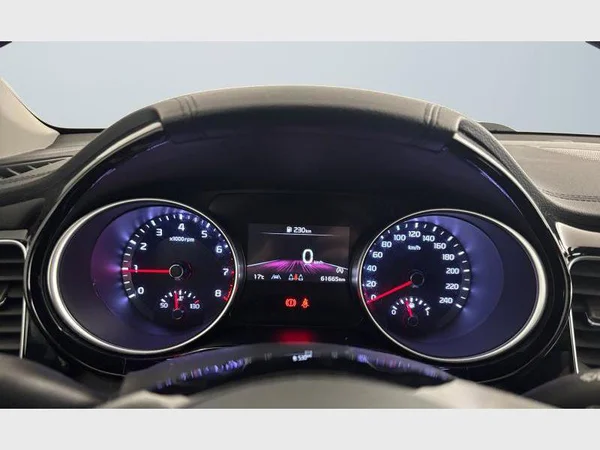 Kia XCEED (2023) — foto 8 van 25