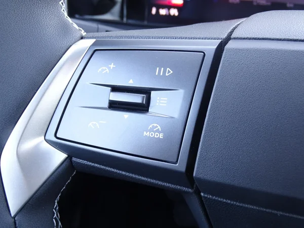 Opel Frontera (2025) — foto 7 van 21