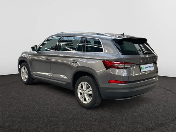 SKODA Kodiaq (2022) — foto 18 van 24