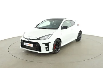 Toyota Yaris a551d92b-a4dd-4029-95ff-400e6df639fc