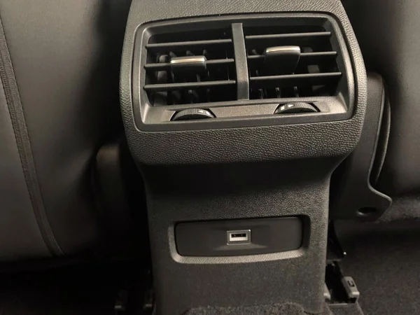 Citroen C4 (2025) — foto 17 van 28