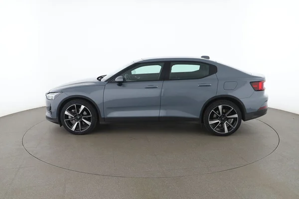 Polestar 2 (2020) — foto 9 van 16