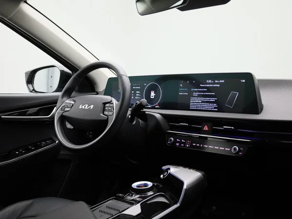 Kia EV6 (2024) — foto 73 van 81