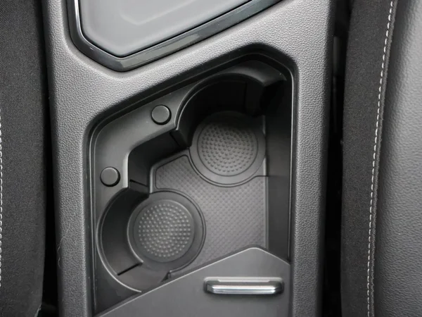 VOLKSWAGEN Tiguan Dsl (2021) — foto 15 van 33