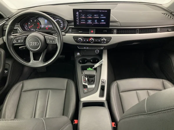 AUDI A4 Avant (2020) — foto 30 van 36