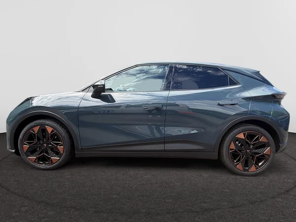 CUPRA Raval (2026) — foto 12 van 17