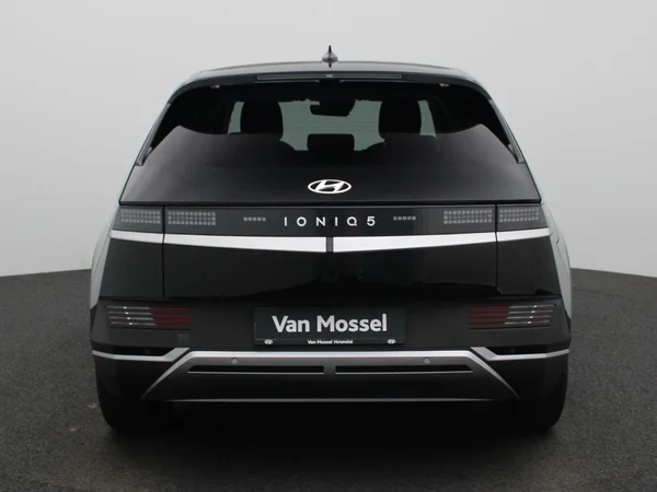 Hyundai IONIQ 5 (2023) — foto 35 van 39