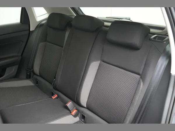 VOLKSWAGEN Polo (2024) — foto 3 van 26