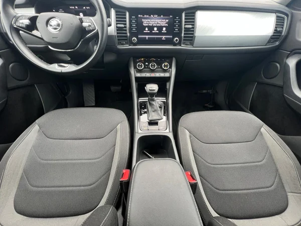 SKODA Kodiaq Dsl (2022) — foto 18 van 18