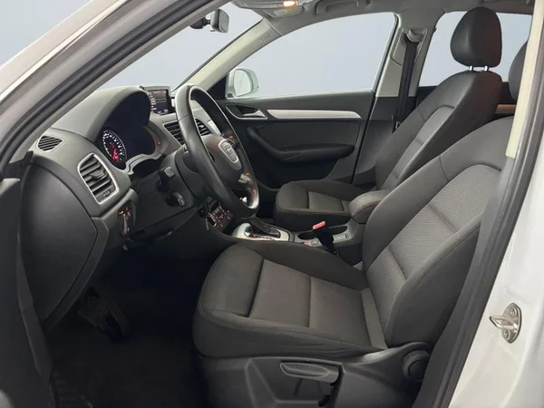 AUDI Q3 Dsl (2018) — foto 2 van 25