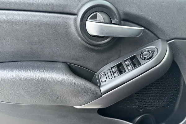 Fiat 500x (2019) — foto 8 van 21