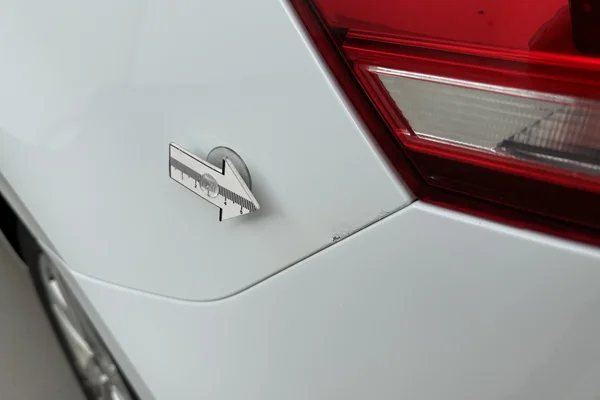 Volkswagen Touran (2020) — foto 11 van 31