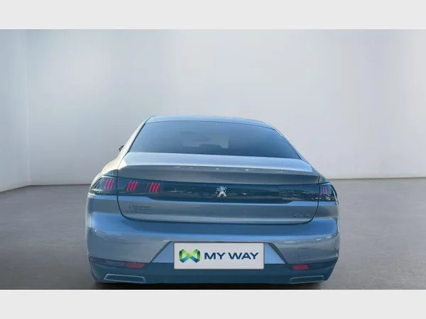 Peugeot 508 (2021) — foto 19 van 21