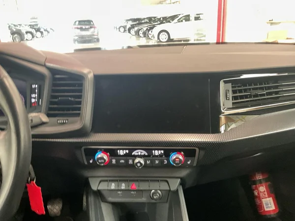AUDI A1 Allstreet (2023) — foto 5 van 20