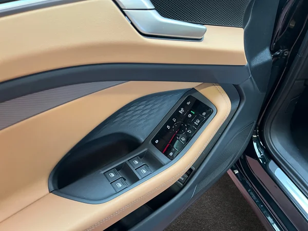 AUDI A6 e-hybrid (PHEV) (2025) — foto 5 van 13