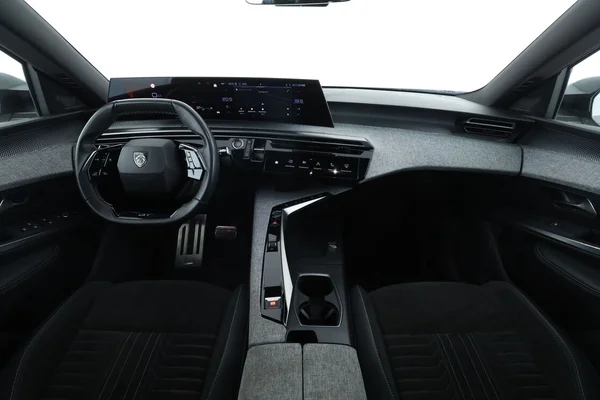 Peugeot 5008 (2024) — foto 3 van 16