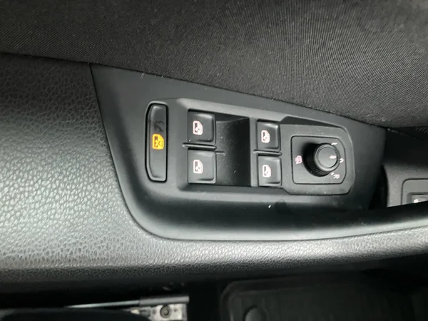 VOLKSWAGEN Passat SW (2020) — foto 5 van 25