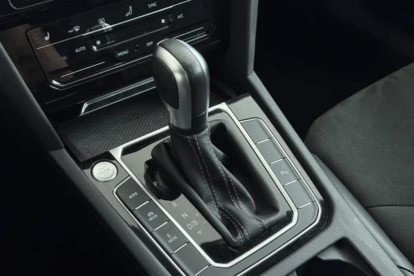 Volkswagen Arteon Shooting Brake EHybrid (2022) — foto 10 van 31