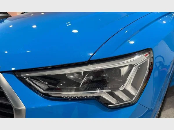 Audi Q3 (2019) — foto 18 van 28