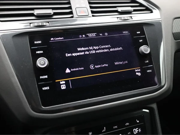 VOLKSWAGEN Tiguan eHybrid (PHEV) (2022) — foto 14 van 24