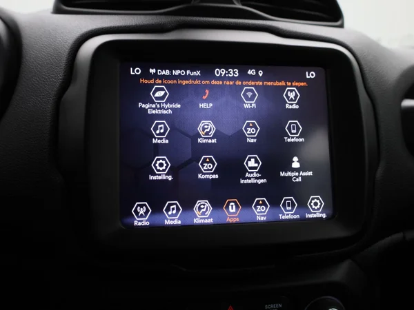 Jeep Renegade (2023) — foto 16 van 40