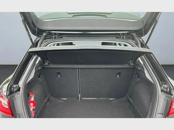 Audi A1 allstreet (2023) — foto 22 van 29