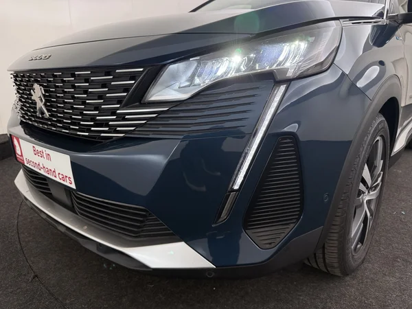 PEUGEOT 3008 (2022) — foto 19 van 27