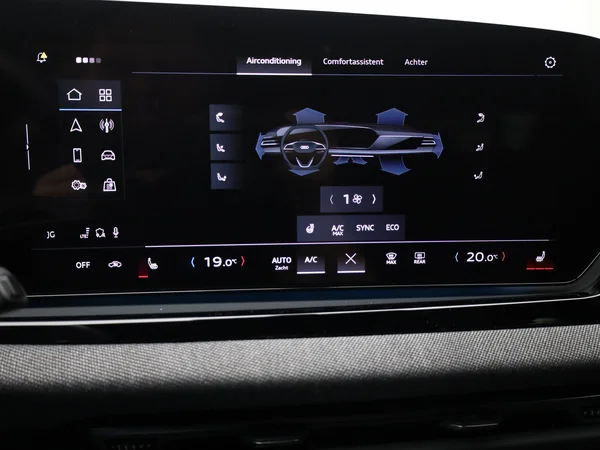 AUDI A5 Avant (2025) — foto 19 van 33
