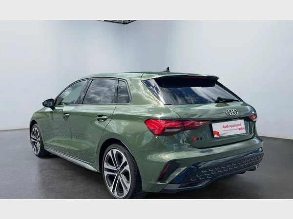 Audi A3 Sportback (2024) — foto 12 van 29