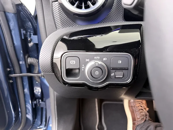 MERCEDES CLA 250 (2022) — foto 6 van 22