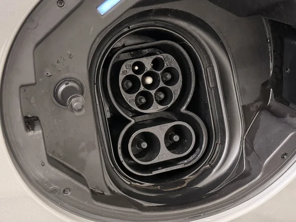 MINI Cooper SE (2023) — foto 24 van 31