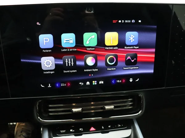 Mercedes-Benz CLA (2025) — foto 11 van 31