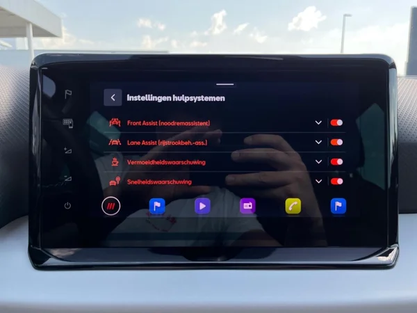 SEAT Arona (2025) — foto 6 van 21