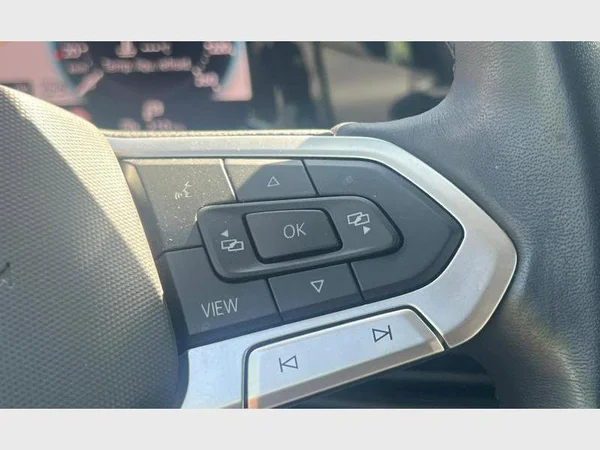 Volkswagen Golf VII SW (2024) — foto 4 van 22