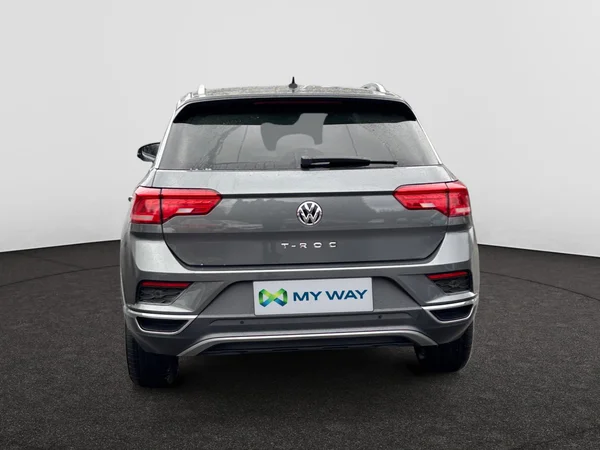 VOLKSWAGEN T-Roc (2018) — foto 19 van 22