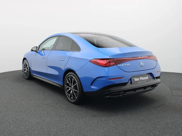 Mercedes-Benz CLA (2025) — foto 12 van 24
