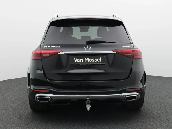 Mercedes-Benz GLE (2024) — foto 19 van 23