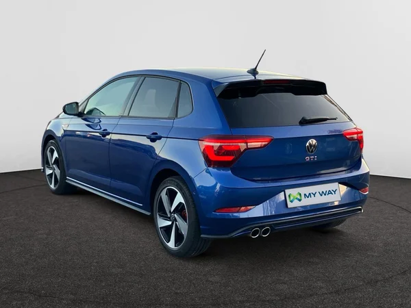 VOLKSWAGEN Polo GTI (2023) — foto 2 van 25
