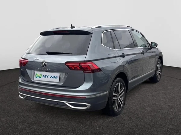VOLKSWAGEN Tiguan Allspace Dsl (2022) — foto 16 van 20