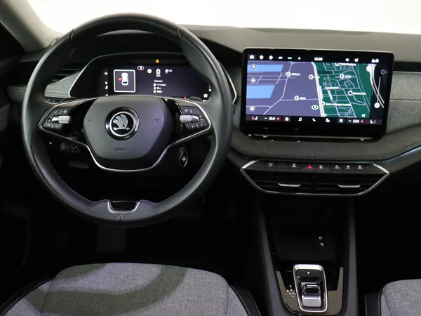 SKODA Octavia Combi (2024) — foto 17 van 19