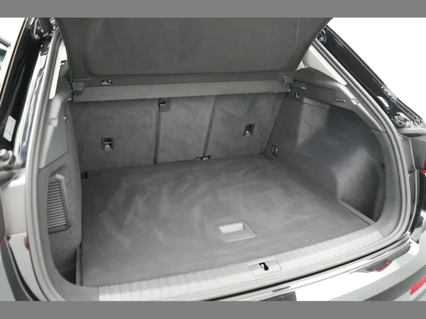 AUDI Q3 PHEV (2022) — foto 22 van 34