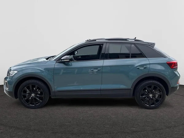 VOLKSWAGEN T-Roc (2023) — foto 13 van 22