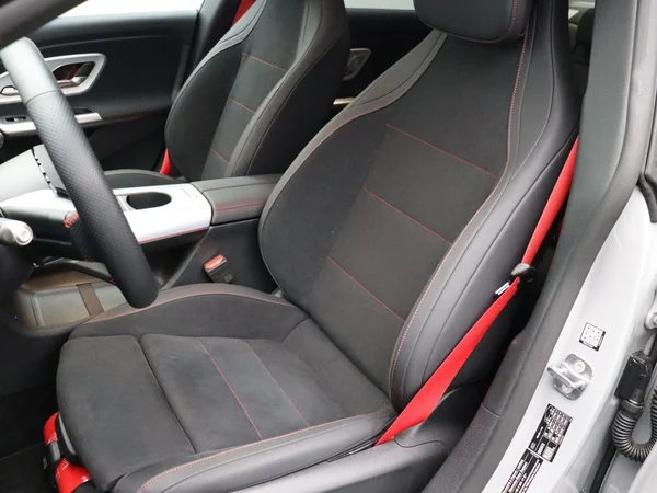 Mercedes-Benz CLA (2026) — foto 6 van 32