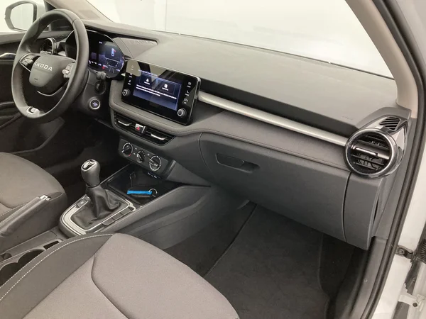 SKODA Fabia (2025) — foto 4 van 32