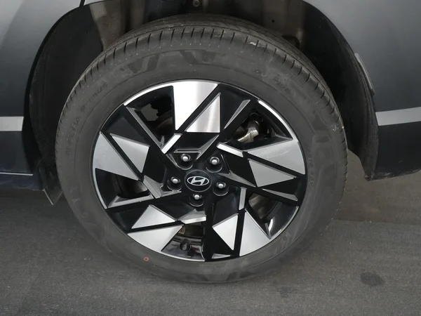 Hyundai Kona (2024) — foto 6 van 22