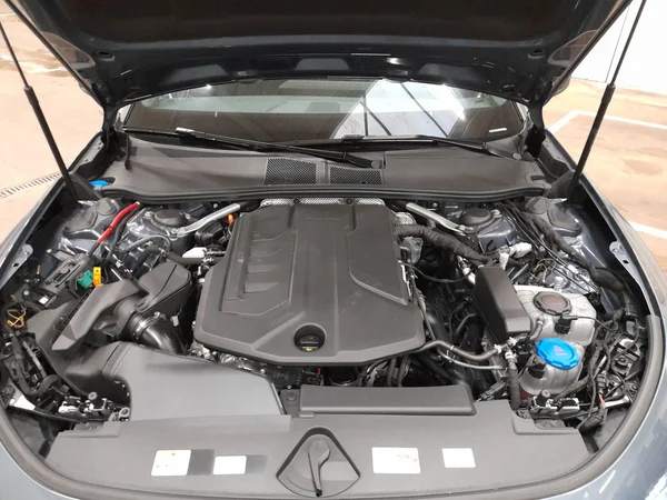 AUDI A5 Avant e-hybrid (PHEV) (2026) — foto 15 van 24