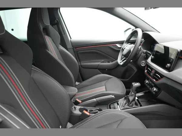 SKODA Scala (2025) — foto 7 van 20