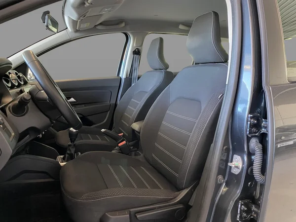 Dacia Duster (2022) — foto 5 van 20