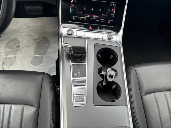 AUDI A6 Avant (2020) — foto 8 van 21